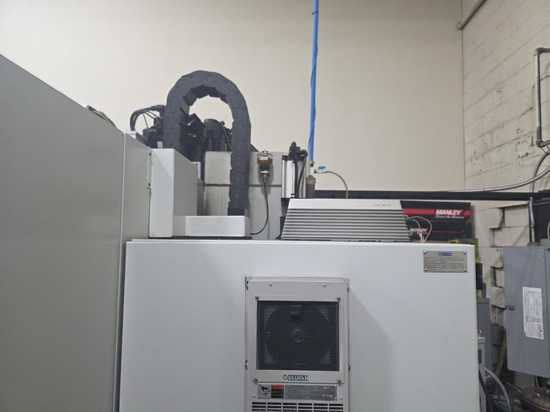 Centroid A560 5 Axis Cylinder Head Porting Machine, 2014 – TSC, Auger, Probe