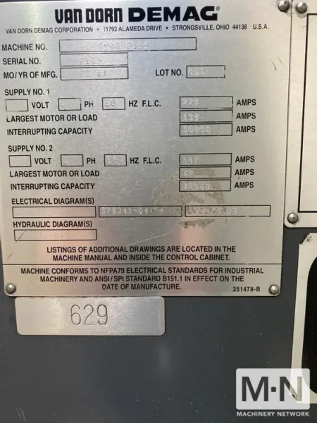 1100 TON 139 OZ VAN DORN MODEL 1100-6800 CALIBER INJECTION MOLDING MACHINE MFG 2001