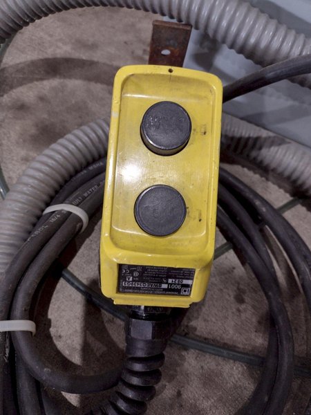 4,000 LB X 72" X 36" SOUTHWORTH MODEL #LS4-36 HYDRALUIC LIFT TABLE WITH ROLLER TOP: YOBRO #24780