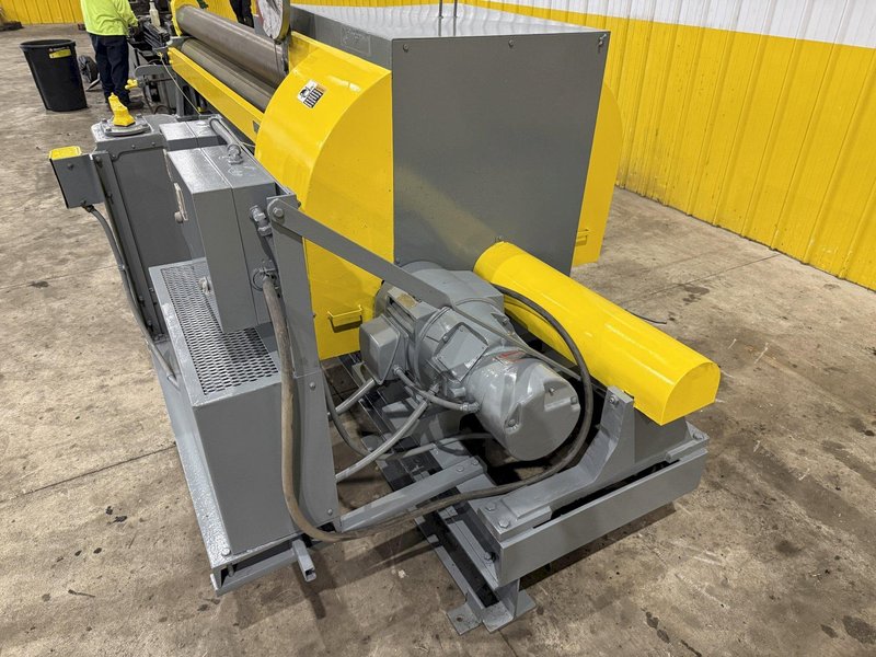 10&#039; X 1/4&quot; BERTSCH MODEL #7A INITIAL PINCH 3 ROLL MECHANICAL PLATE BENDING ROLL: YOBRO #23745