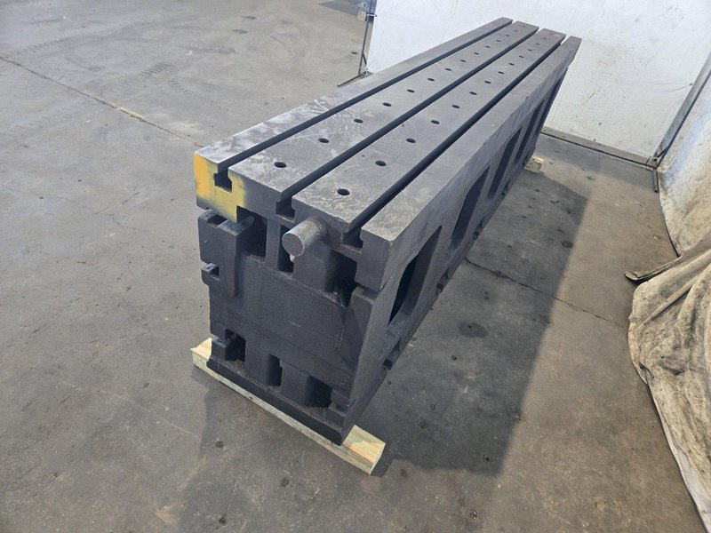 24" W X 128" L X 36" H T-SLOTTED BOX TYPE HEAVY DUTY RISER SET(3X TOTAL). STOCK #0548726