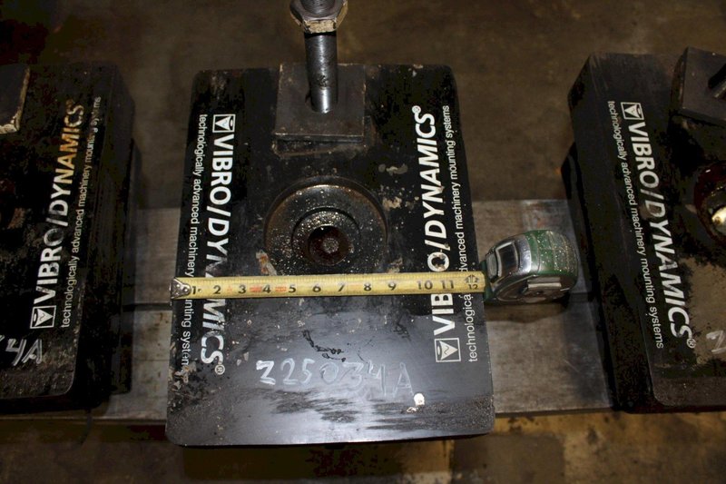 16.75&quot; x 12.325&quot; x 8.25&quot; VIBRO DYNAMICS ISOLATION MACHINERY PADS