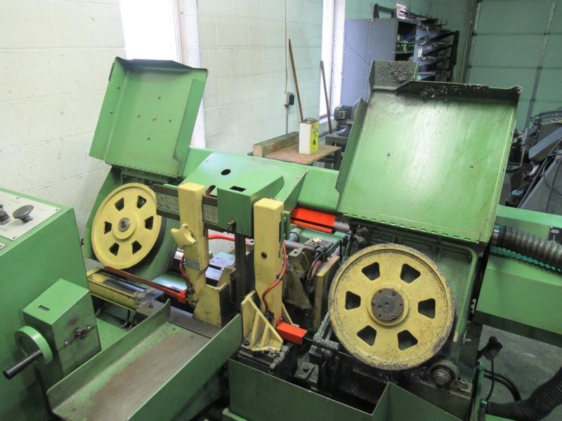 DoAll C-260 Horizontal Automatic Band Saw- Auction Item