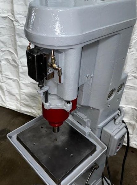 HASKINS HIGH SPEED AIR TAPPING MACHINE STOCK #3741
