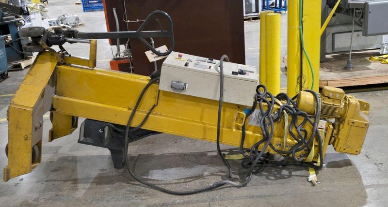 SEFAC M120BF2000 15 TON VEHICLE LIFT USED