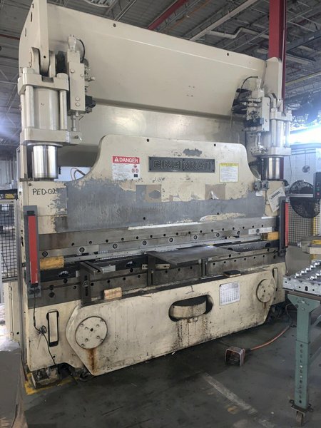 175 TON X 10' CINCINNATI MODEL #175-FMII FORM MASTER HYDRAULIC CNC PRESS BRAKE WITH UPGRADED TOUCHSCREEN CONTROLS. STOCK # 1801620