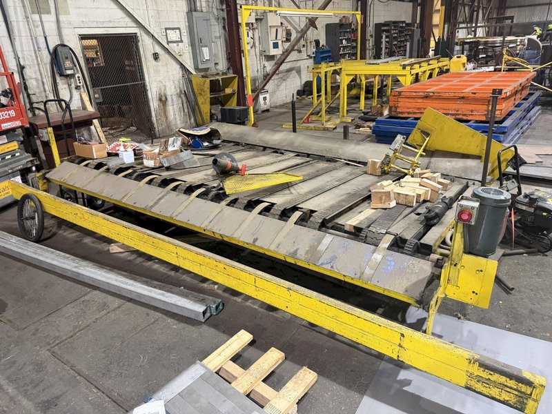 12' SHEAR CONVEYOR: YOBRO 25988