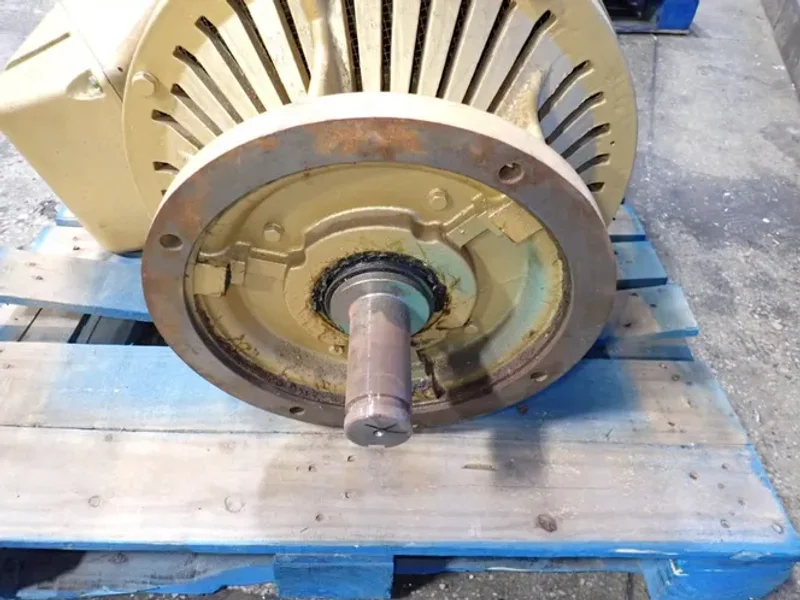 BALDOR 200 HP MOTOR  -  WP1