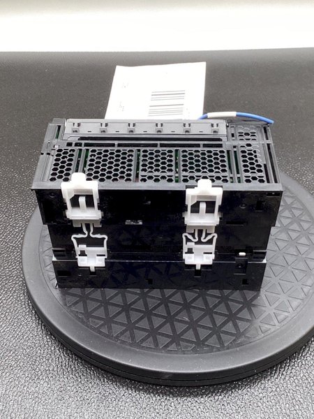 OMRON NX1P2-1140DT1 CPU Power Controller USED