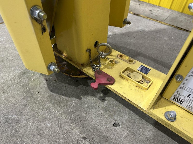 20&#039; HIGH SALA MODEL #8530558 JIB STYLE FALL ARREST SAFETY SYSTEM: STOCK #22176