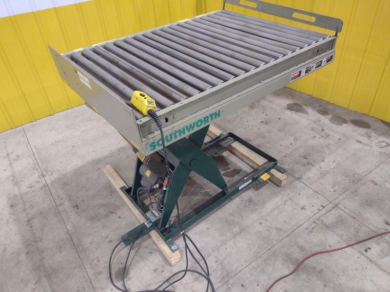 3800 LBS X 60" X 42" SOUTHWORTH MODEL #LS4-36 HYDRAULIC SCISSOR LIFT TABLE WITH ROLLER TOP, 110 VOLT: STOCK #20882