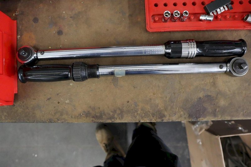 Torque Wrench Ratchets, Adjustable, Craftsman, Snap-On and Others, 1/4", 3/8", 1/2" Drives- Auction Item