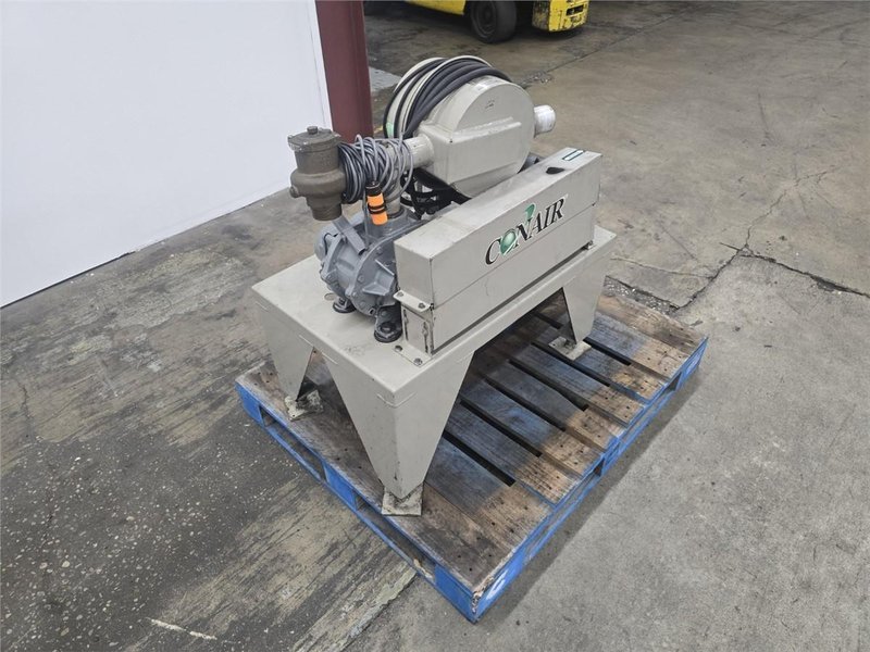 Conair Used Vacuum Pump, 5 HP, 426 CFM