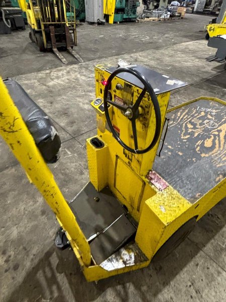 36 VOLT CUSHMAN MODEL 898361 STOCK CHASER/TUGGER CART: YOBRO #24651