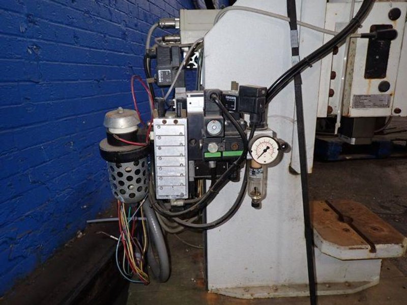 SCHMIDT 920 LBS PNEUMATIC PRESS  -  323-410007