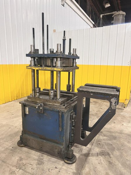 7 TON AIRAM PNEUMATIC AIR CUT OFF PRESS: STOCK #21100