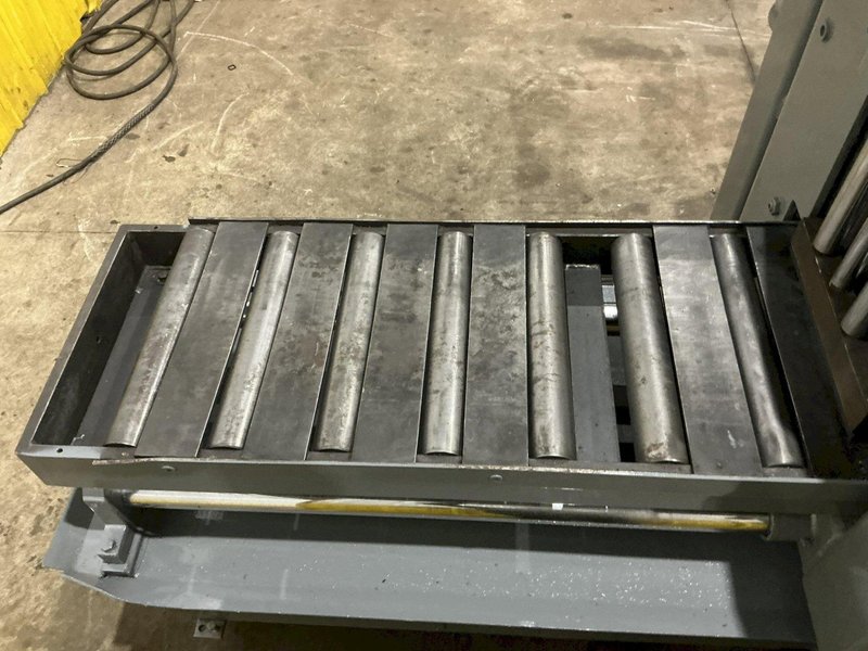 12" X 12" HYD-MECH MODEL #H-12A AUTOMATIC HORIZONTAL BANDSAW: STOCK #23723