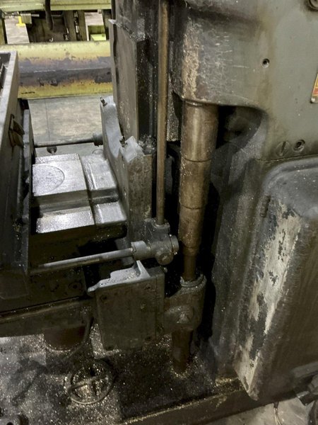 #2 CINCINNATI MODEL #2V VERTICAL MILL: YOBRO #25931