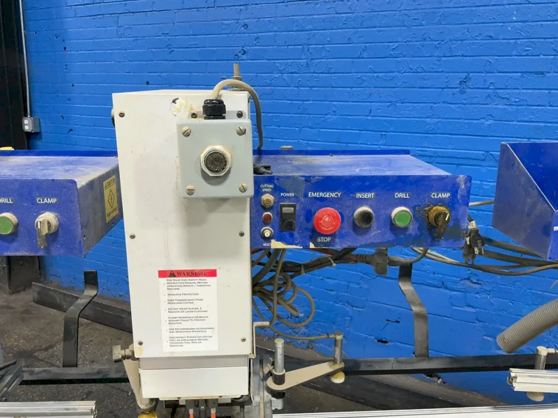 THOMPSON INDUSTRIES PUNCH MACHINE