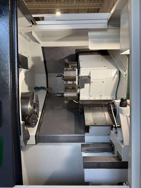 Takisawa TCC-2000 L3 CNC Turning Center – Lathe