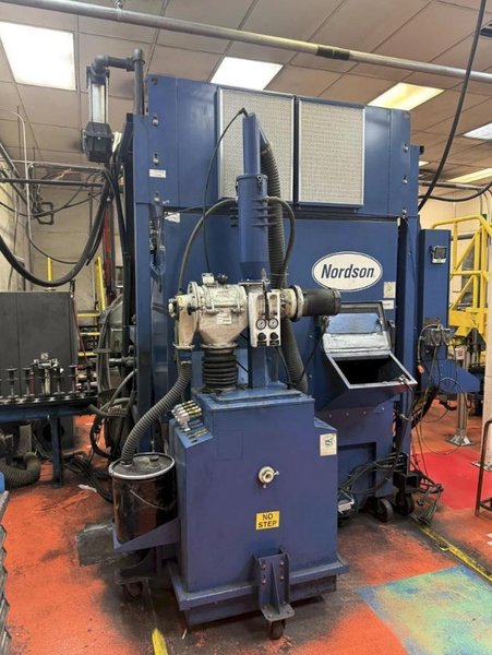 NORDSON POWDER COAT PAINT SYSTEM WITH FEEDER &amp; I-CONTROL. STOCK # 0980326