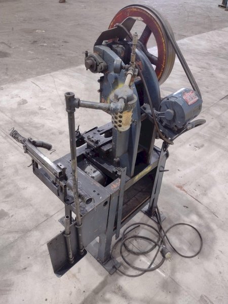 3/4 HP BIGGS NYSTROM PRE PUNCH PRESS: STOCK #20527