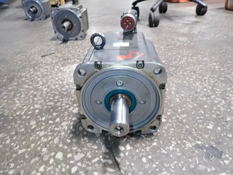 SIEMENS 5000 RPM SERVO MOTOR  -  1FK7103-2AF71-1BH1