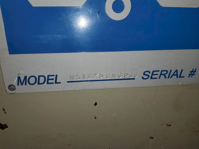 2005 U.S. INDUSTRIAL MACHINERY 12′ X 1/4″ CNC SHEAR