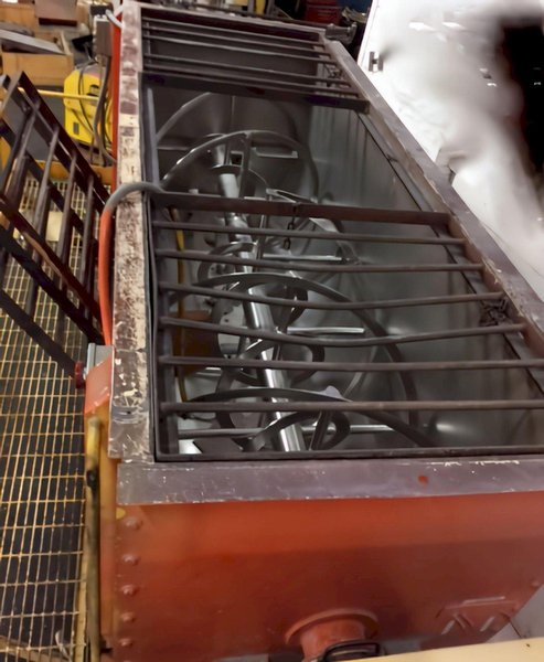120 Cu.Ft. Ribbon Blender