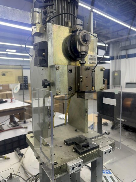 CUSTOM TERMINAL PRESS: STOCK #20104