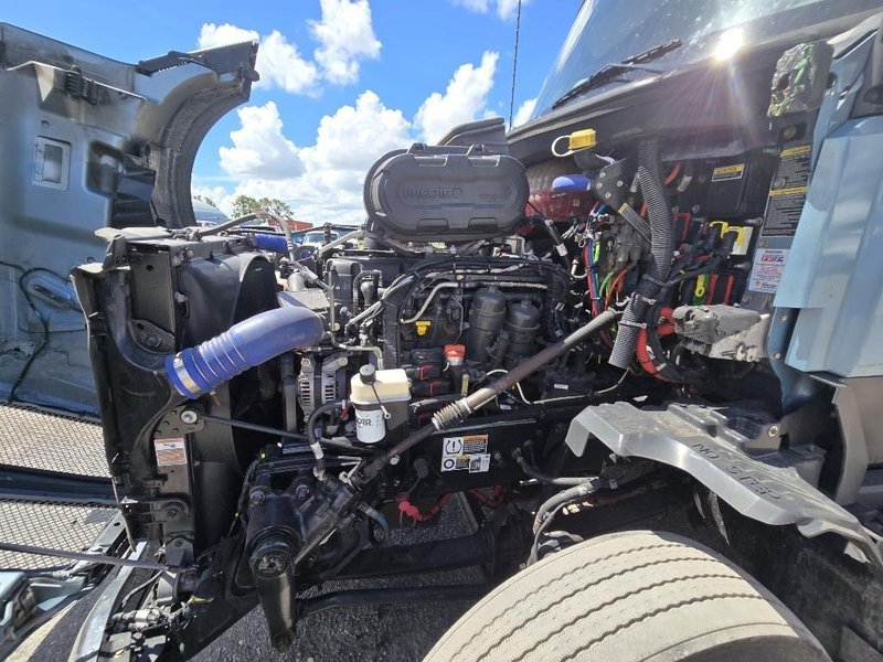 2024 Kenworth T680 1XKYDP9X3RJ265006