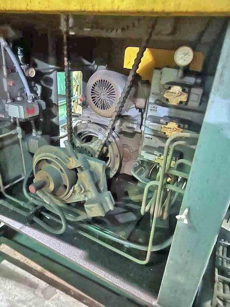 10,000# x 36" Sesco Uncoiler