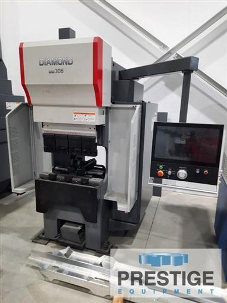 Mitsubishi Diamond BB306 30 Ton x 25&quot; 5-Axis Electric Press Brake
