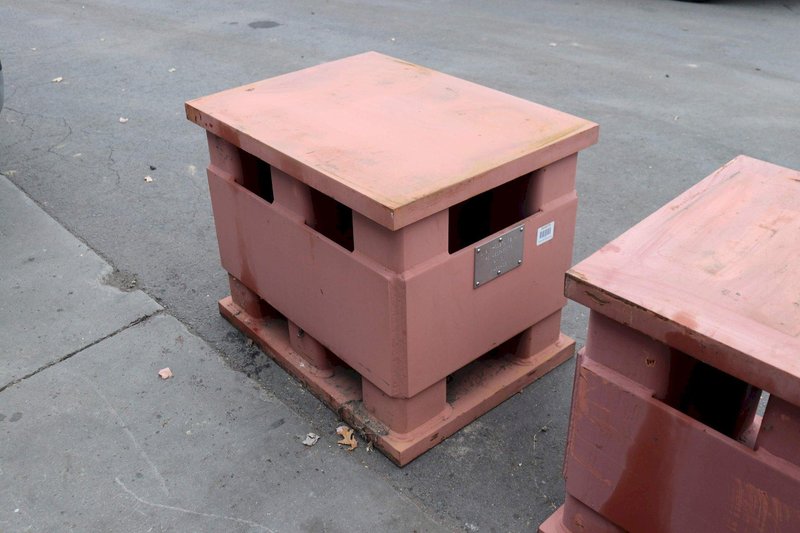 SET OF TWO CUSTOM 32&#039; X 24&#039; STEEL RISER BLOCKS:  STOCK #72536