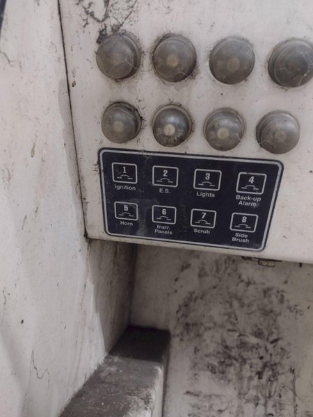 TENNANT 2400 FLOOR SCRUBBER: STOCK #18641