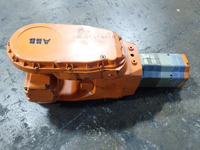 ABB INDUSTRIAL ROBOT WRIST ASSEMBLY