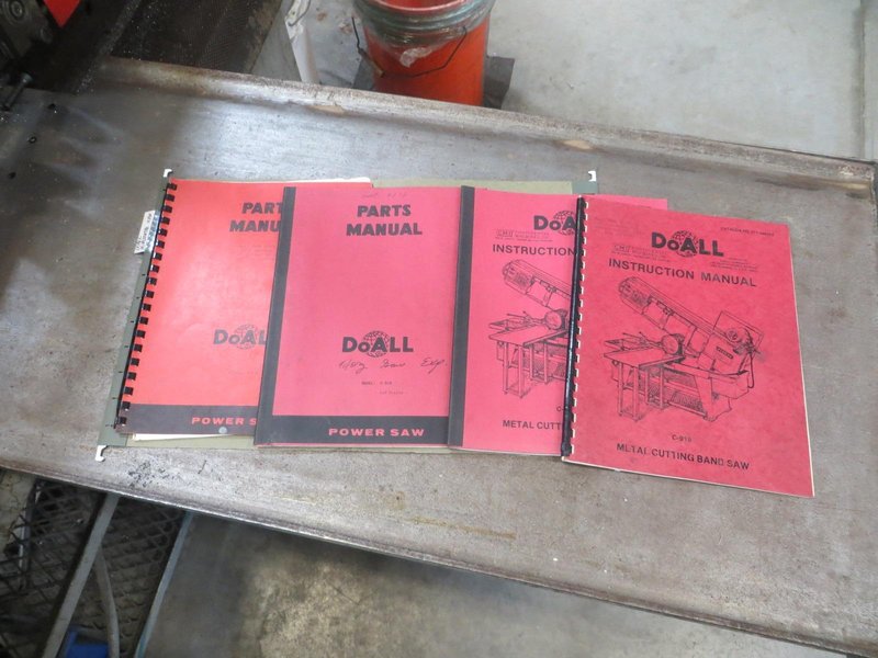 DoAll C-916 Horizontal Band Saw- Auction Item
