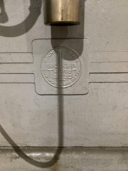 WALKER TURNER 2ft Radial Arm Drill USED