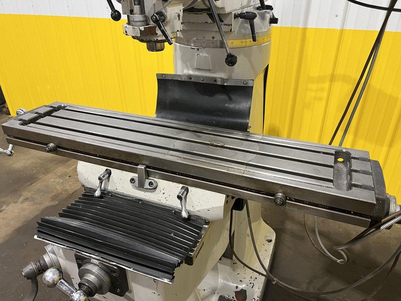 2 HP ACRA MODEL #AM-2V VERTICAL KNEE MILL: STOCK #18823