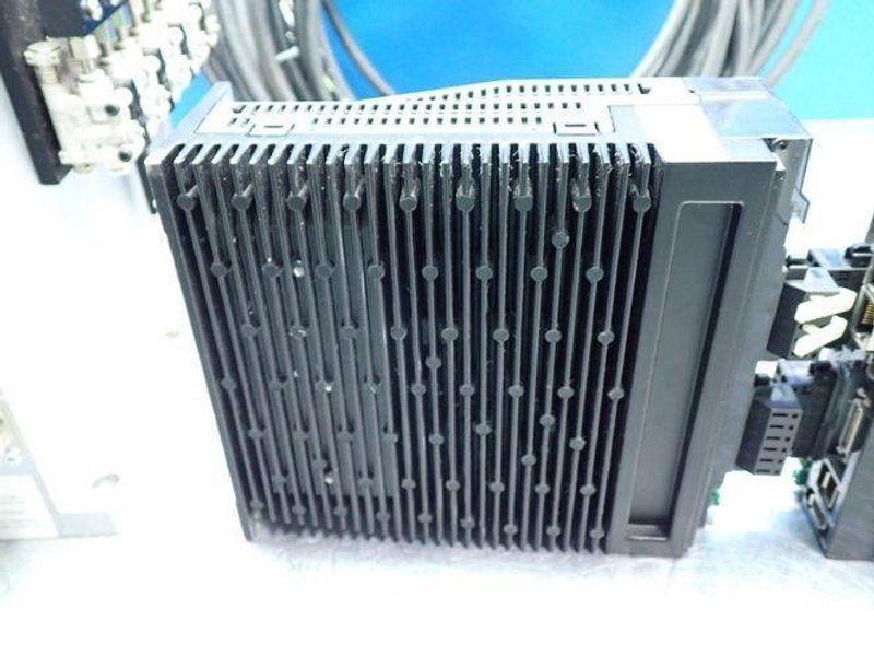 OMRON LINEAR MOTOR ASSEMBLY PICK &amp; PLACE SYSTEM  -  R88L-ES-PM-C110-B250-0001