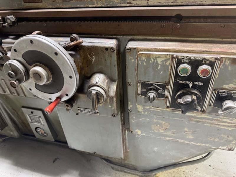 BROWN &amp; SHARPE No 2 UNIVERSAL GRINDER (14515)