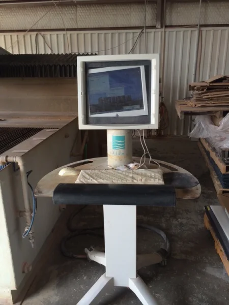 2007 FLOW I-4800 | Waterjet Cutters