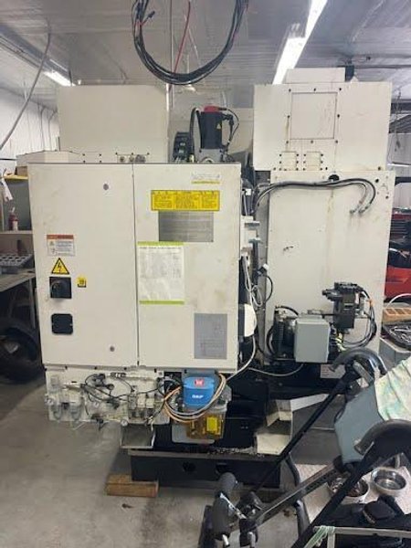 Fanuc Robodrill D21LiB5 CNC Vertical Machining Center 2021 – High-Speed 5-Axis Drilling &amp; Tapping Center | Low Hours