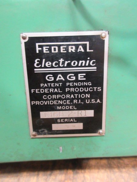Federal Electronics 136B-2-R1 Precision Adjustable Bore Comparator .00005" with 136B-2R1 Analog Gage Readout and Battery- Auction Item