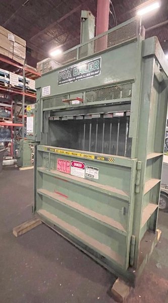 30" X 60" FOX VERTICAL HYDRAULIC CARDBOARD BALER: YOBRO #26304