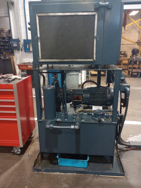 Cincinnati Milacron TC-30 CNC Horizontal Boring Mill, 1990 – Updated Fanuc 0i-MF Control