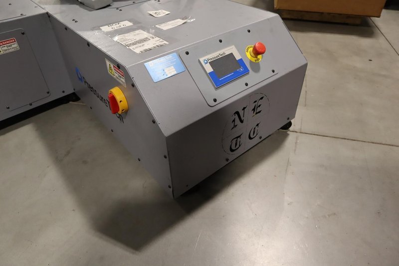 PressureTech PT2000-8H Coolant System 2000 PSI, 8 Outputs,- Auction Item