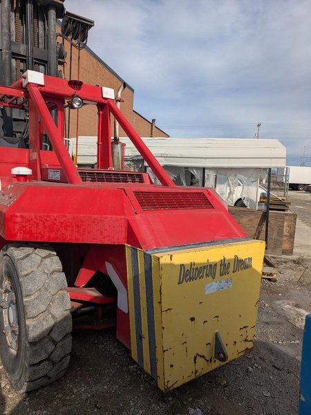 20,000lb Taylor Boat Lift – 20′ Forks