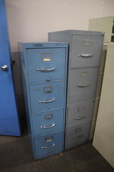 Metal 4 Drawer File Cabinets (6) with Desktop File Organizer- Auction Item