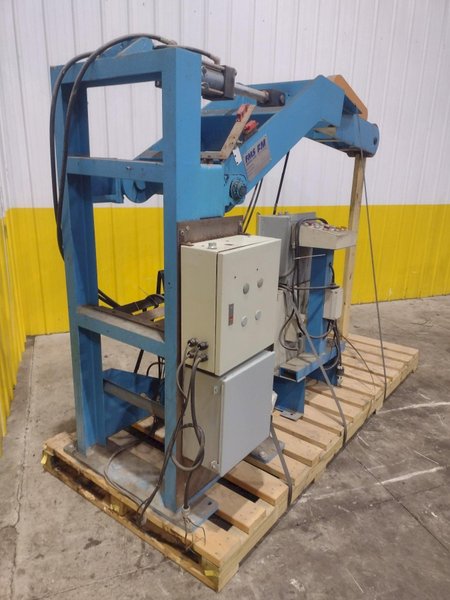 FMS (FREEDOM MILL SYSTEMS) MODEL HSW-130 HYDRAULIC COIL HOLD DOWN ARM: YOBRO 24898